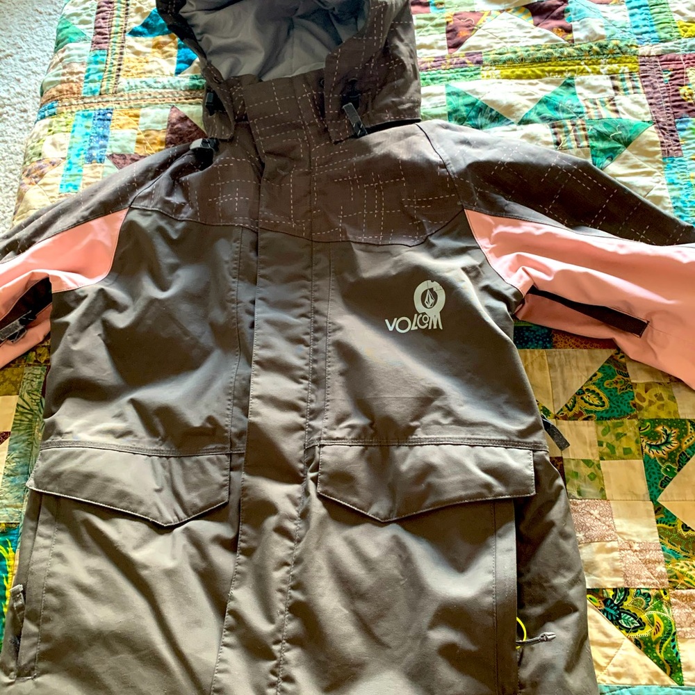 Volcom snow board jacket medium